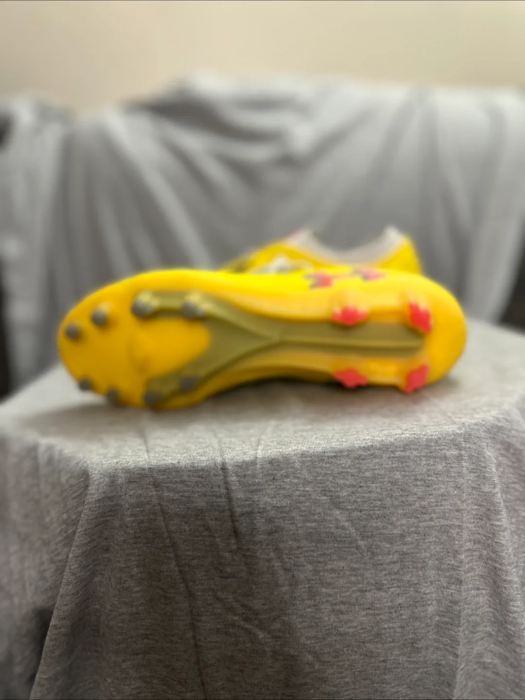 Under Armour Yellow Soccer Cleats image indicator(4)