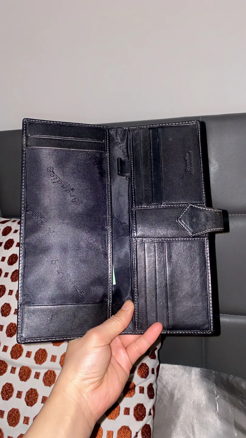 Black Leather Wallet image indicator(2)