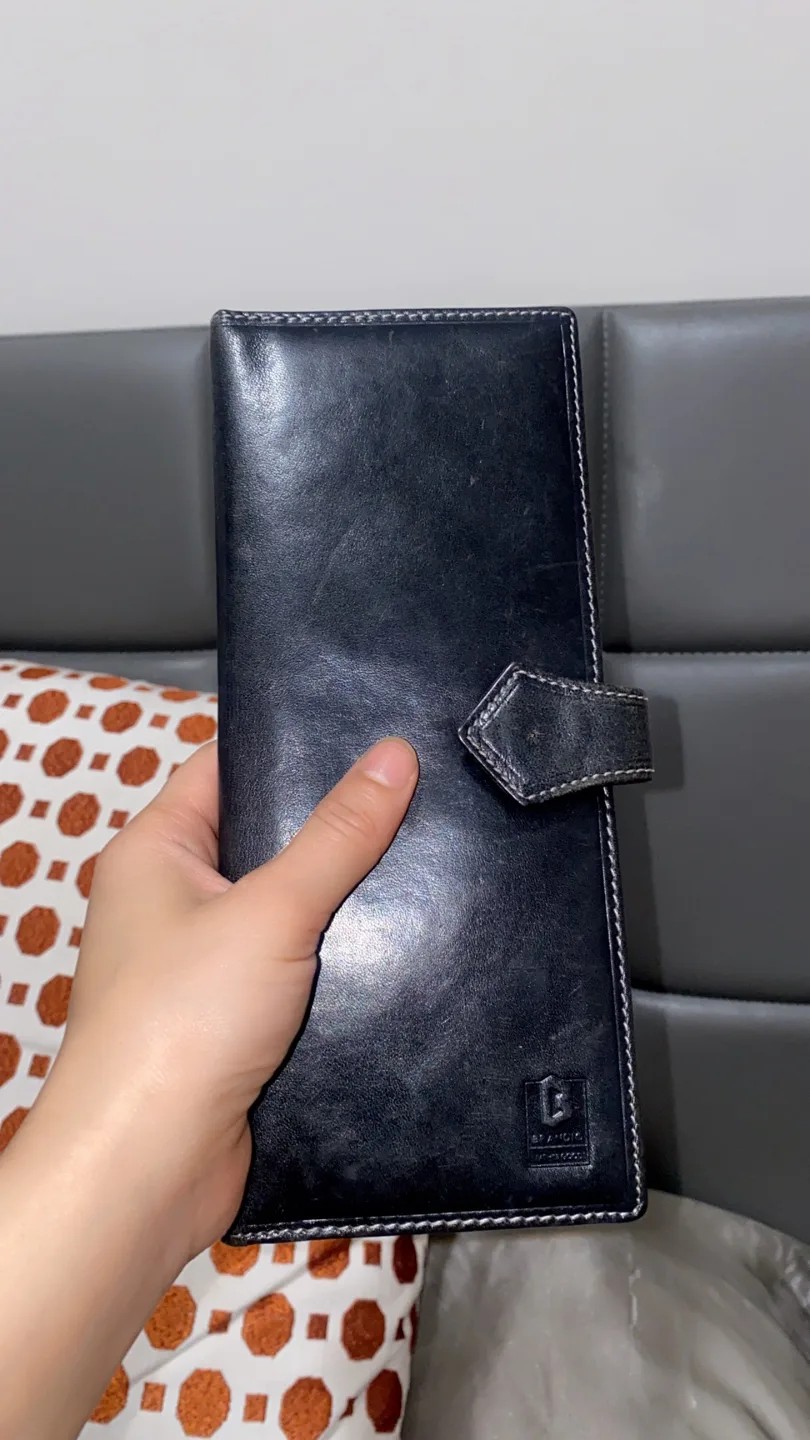 Black Leather Wallet thumbnail