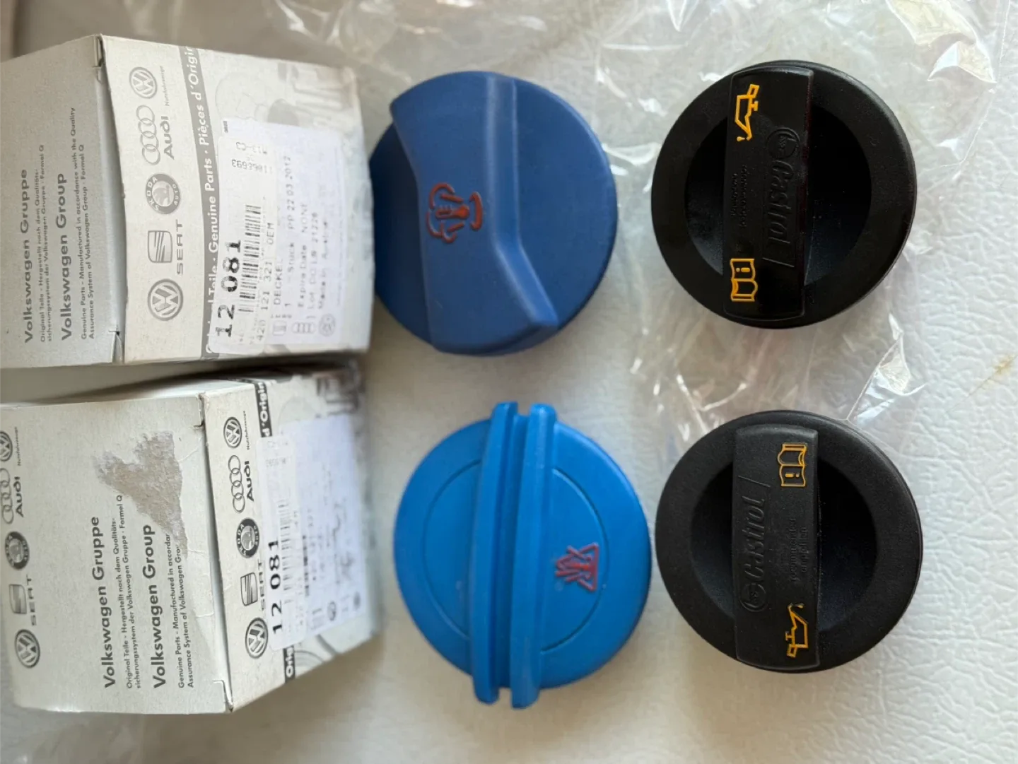 Volkswagen Group Oil & Coolant Caps image indicator(4)