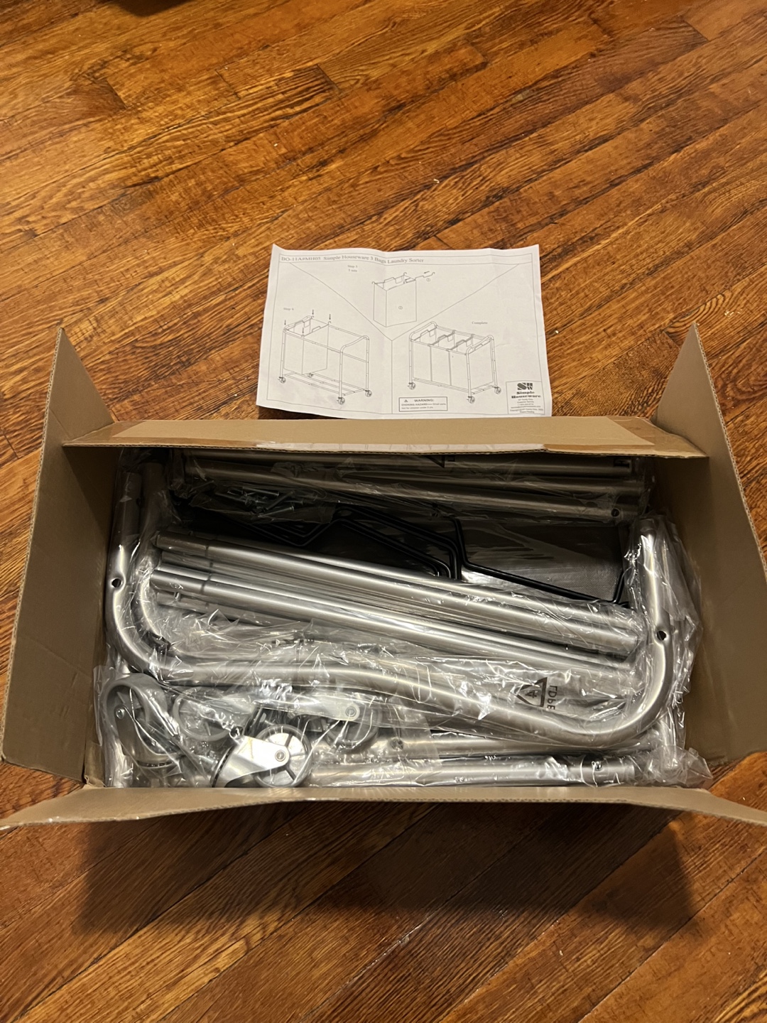 Simple Houseware 3-Bag Laundry Sorter