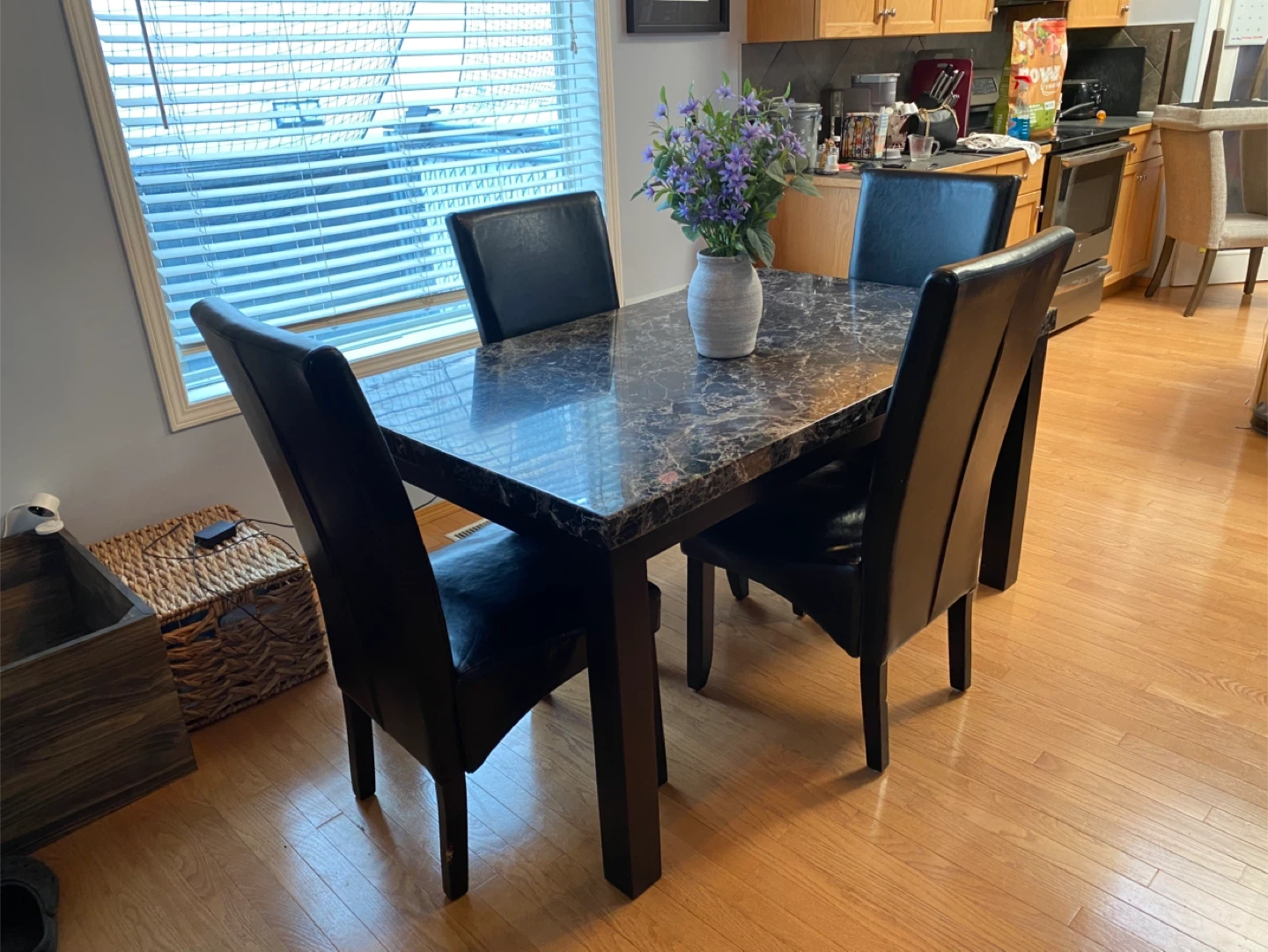 Dining Table with 4 Chairs - Black Marble - photo 2