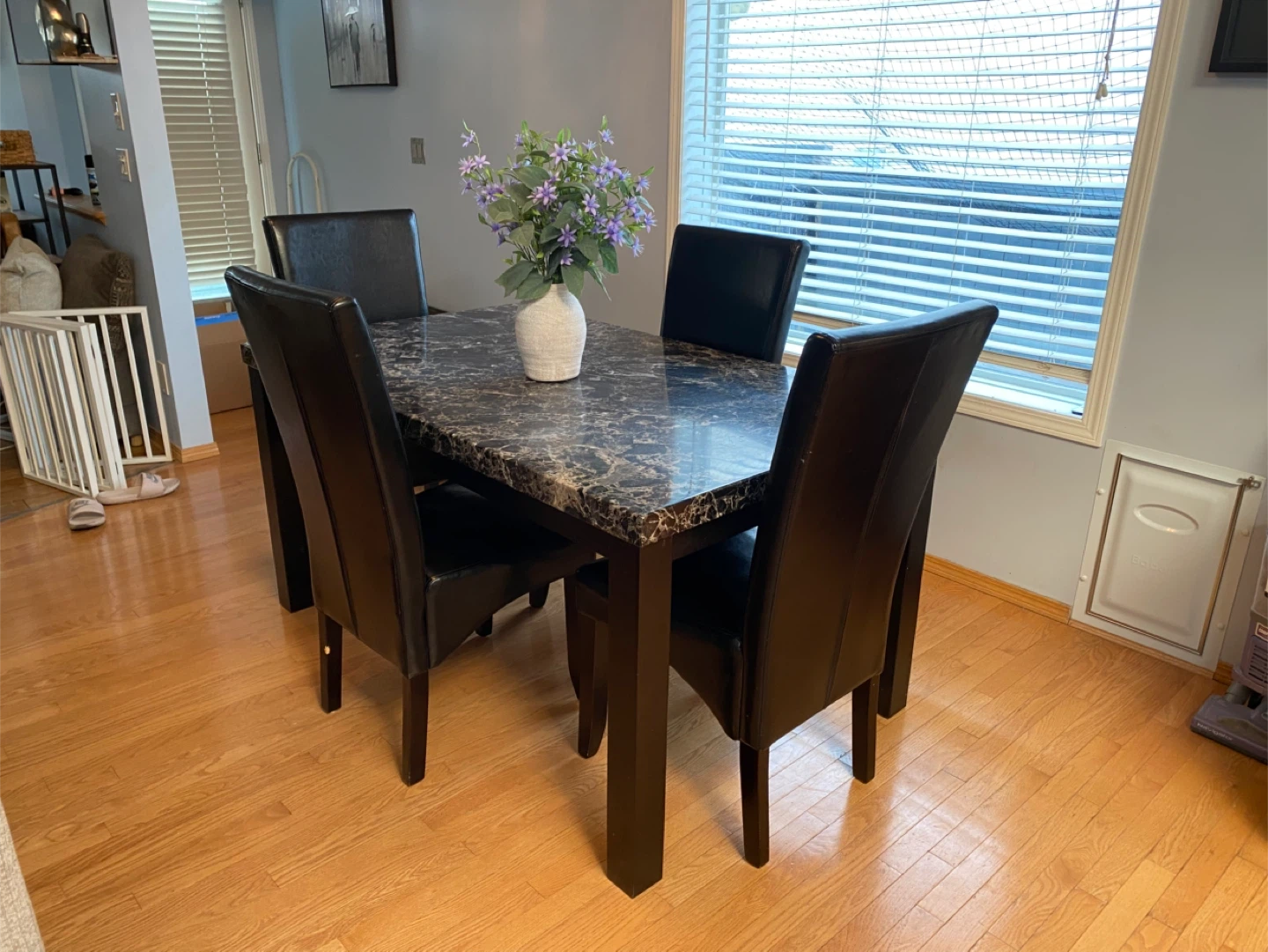 Dining Table with 4 Chairs - Black Marble