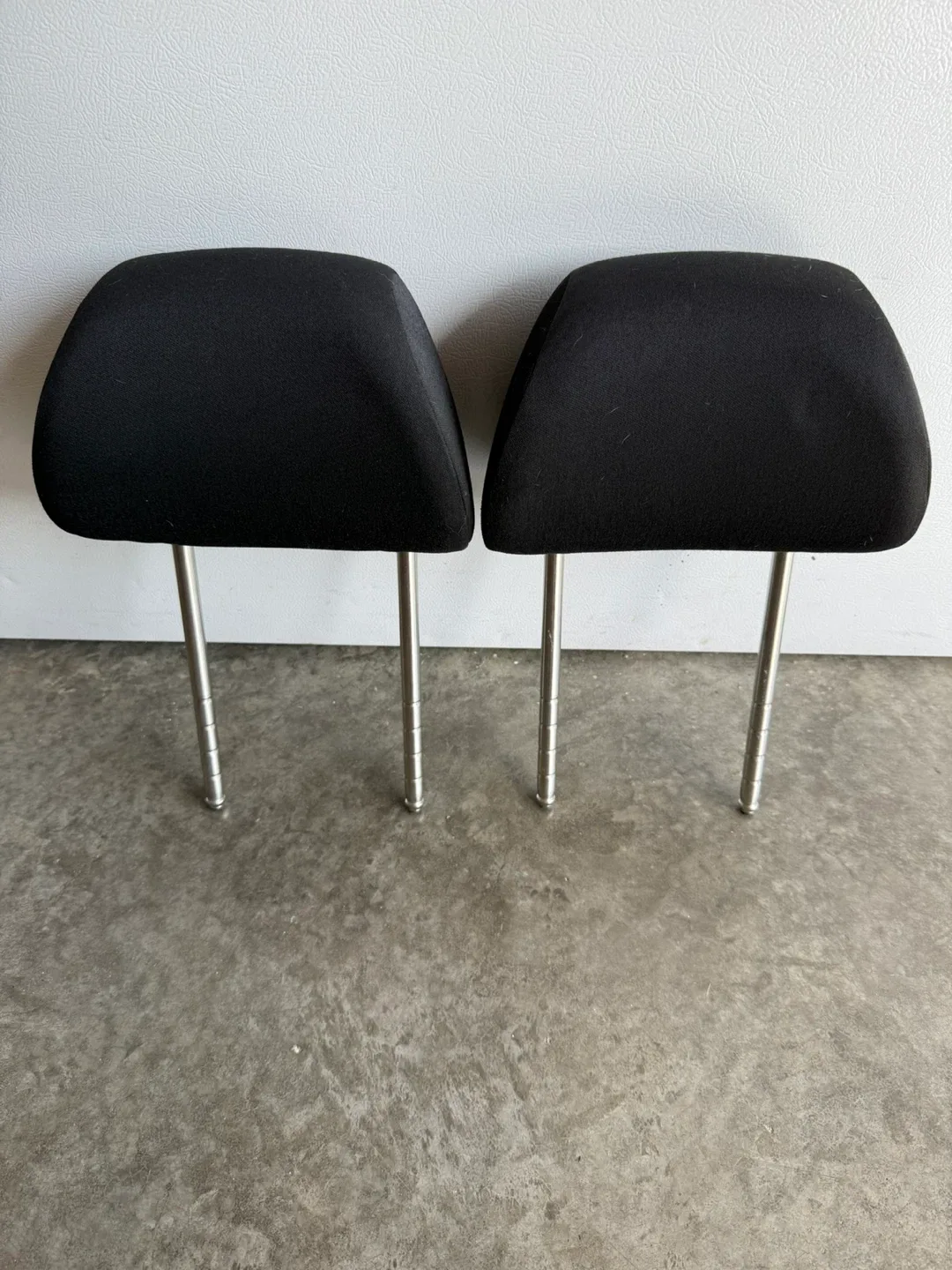 2008 Volkswagen Jetta cloth headrest image indicator(3)