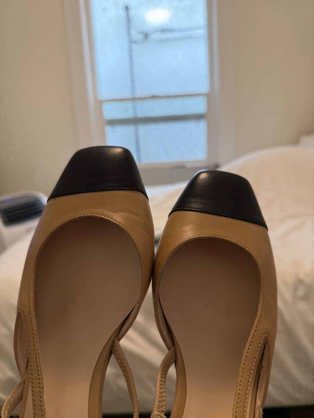 Browns Couture Beige & Black Slingback Heels - photo 5