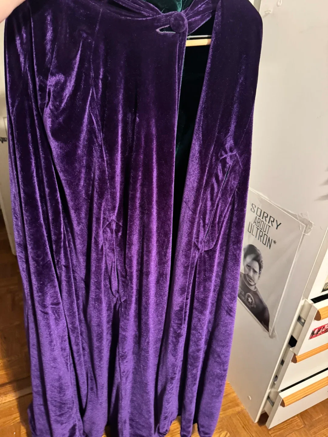Green & Purple Velvet Cloak image indicator(6)