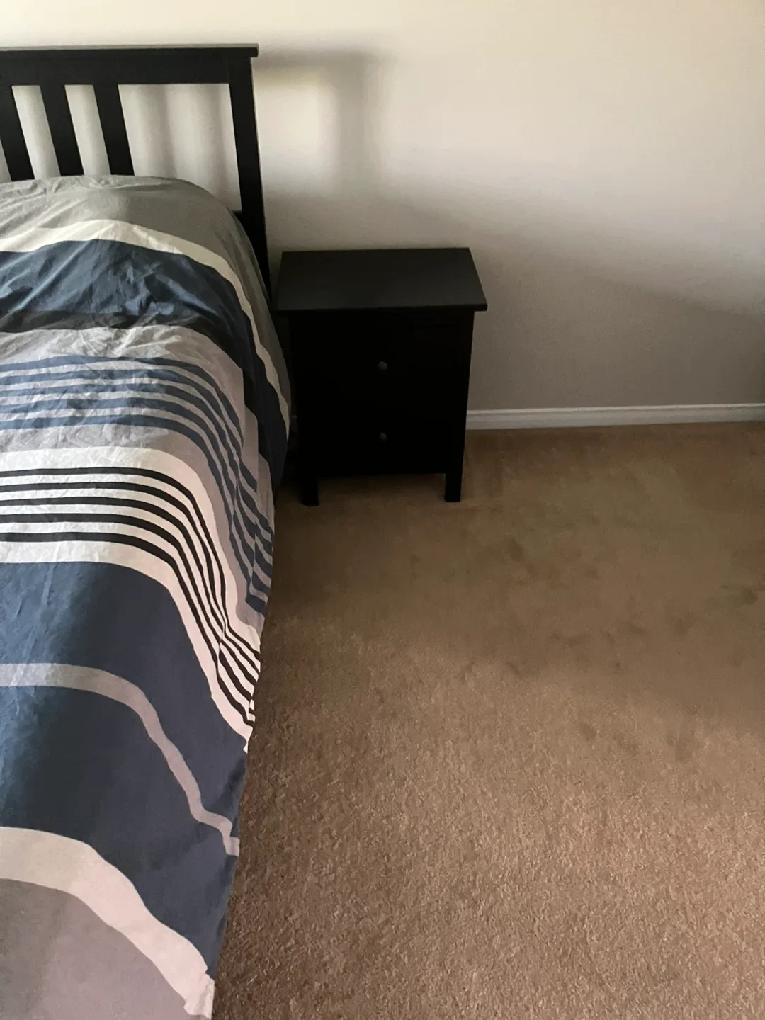 IKEA Hemnes Queen Size Bed Frame and Nightstands image indicator(2)