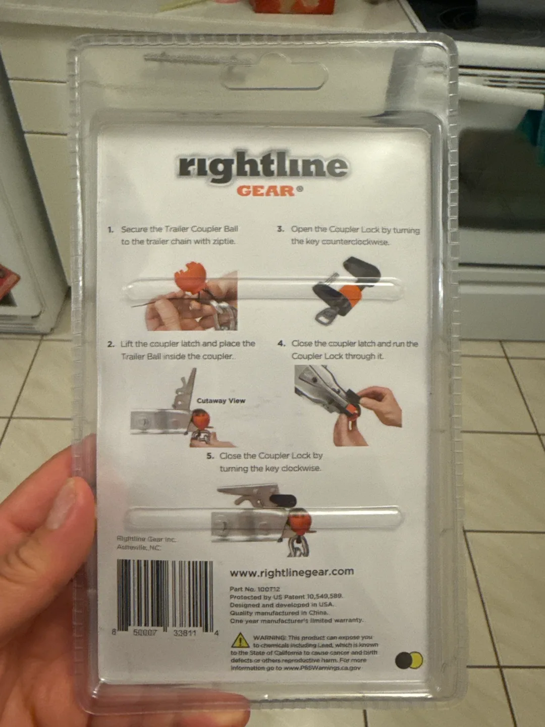 Rightline Gear Anti-Theft Trailer Coupler Ball & Lock image indicator(2)