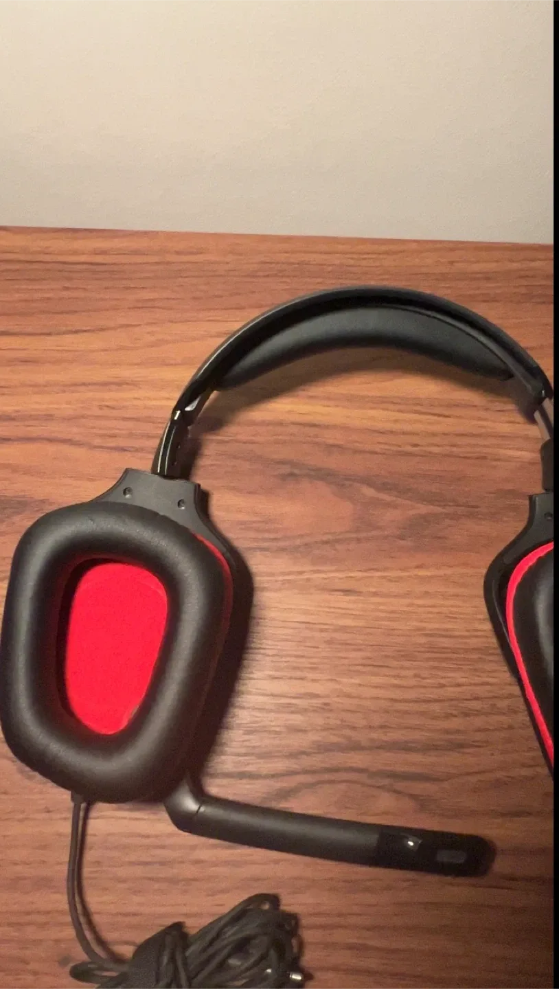 Astro A10 Gaming Headset - Black/Red thumbnail
