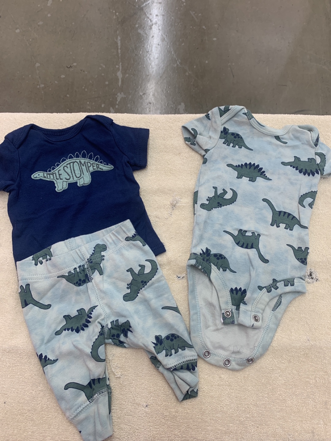 Newborn Baby Clothes Bundle - photo 5