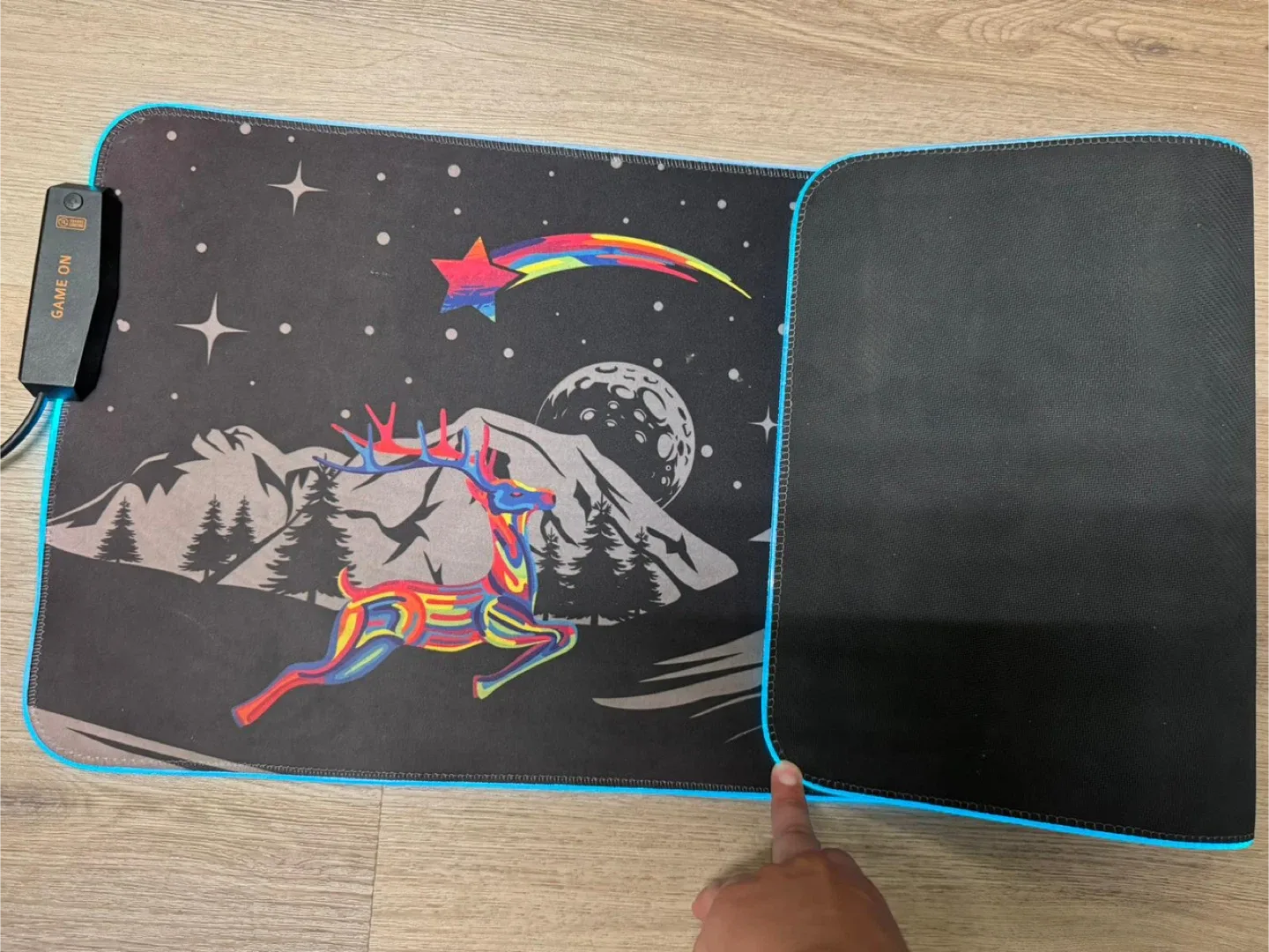 Gaming Pad with lighting effects image indicator(4)