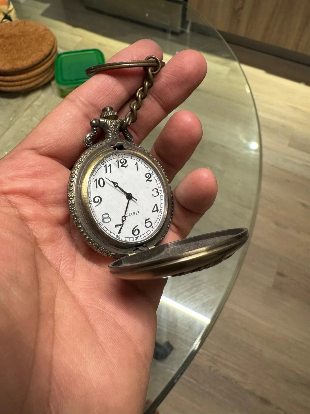 Vintage Style Pocket Watch Keychain - photo 4