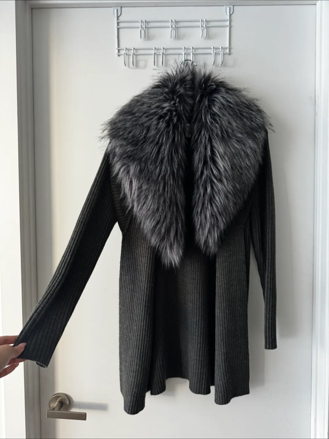 Michael Kors Grey Removable Faux Fur Collar Cardigan XS thumbnail