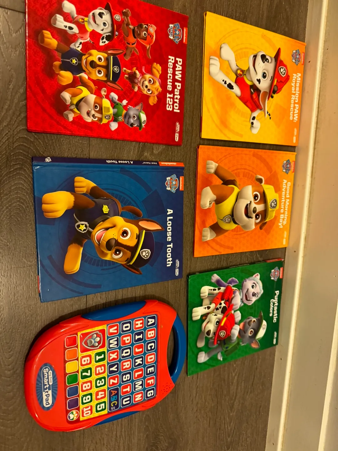 Paw Patrol Books & Smart Pad image indicator(3)
