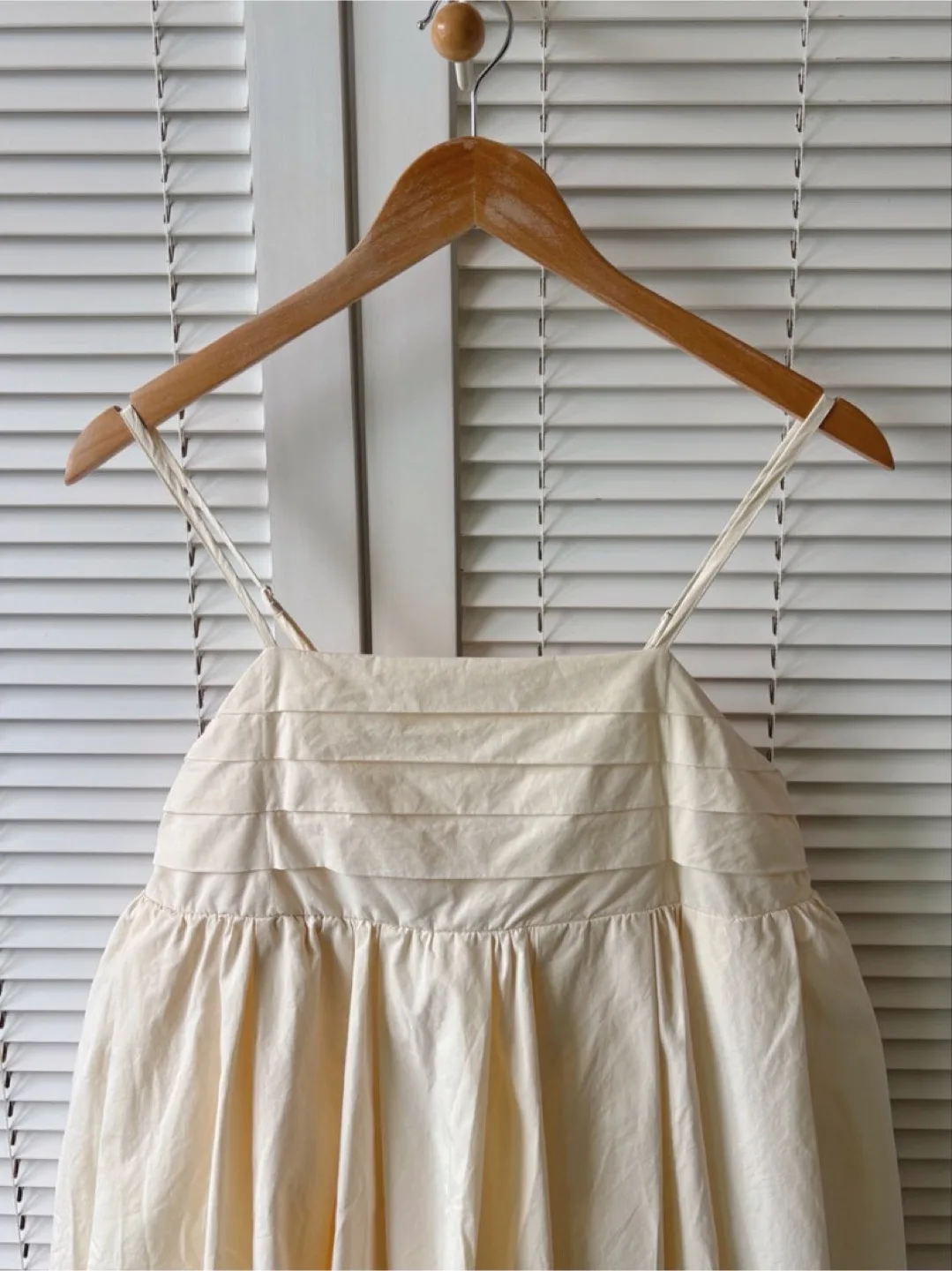 Vintage Sleeveless Fit and Flare Dress image indicator(7)