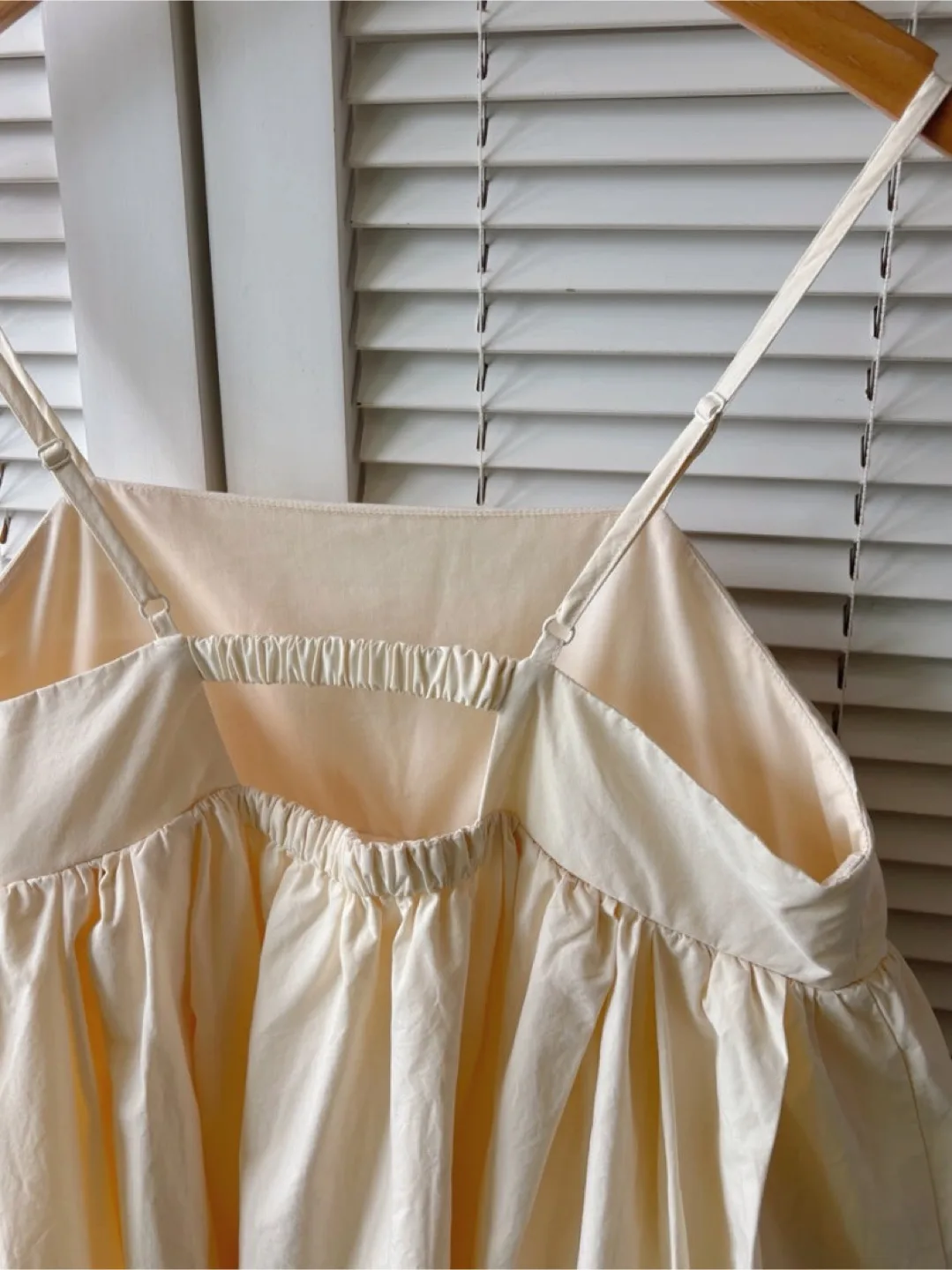 Vintage Sleeveless Fit and Flare Dress image indicator(9)