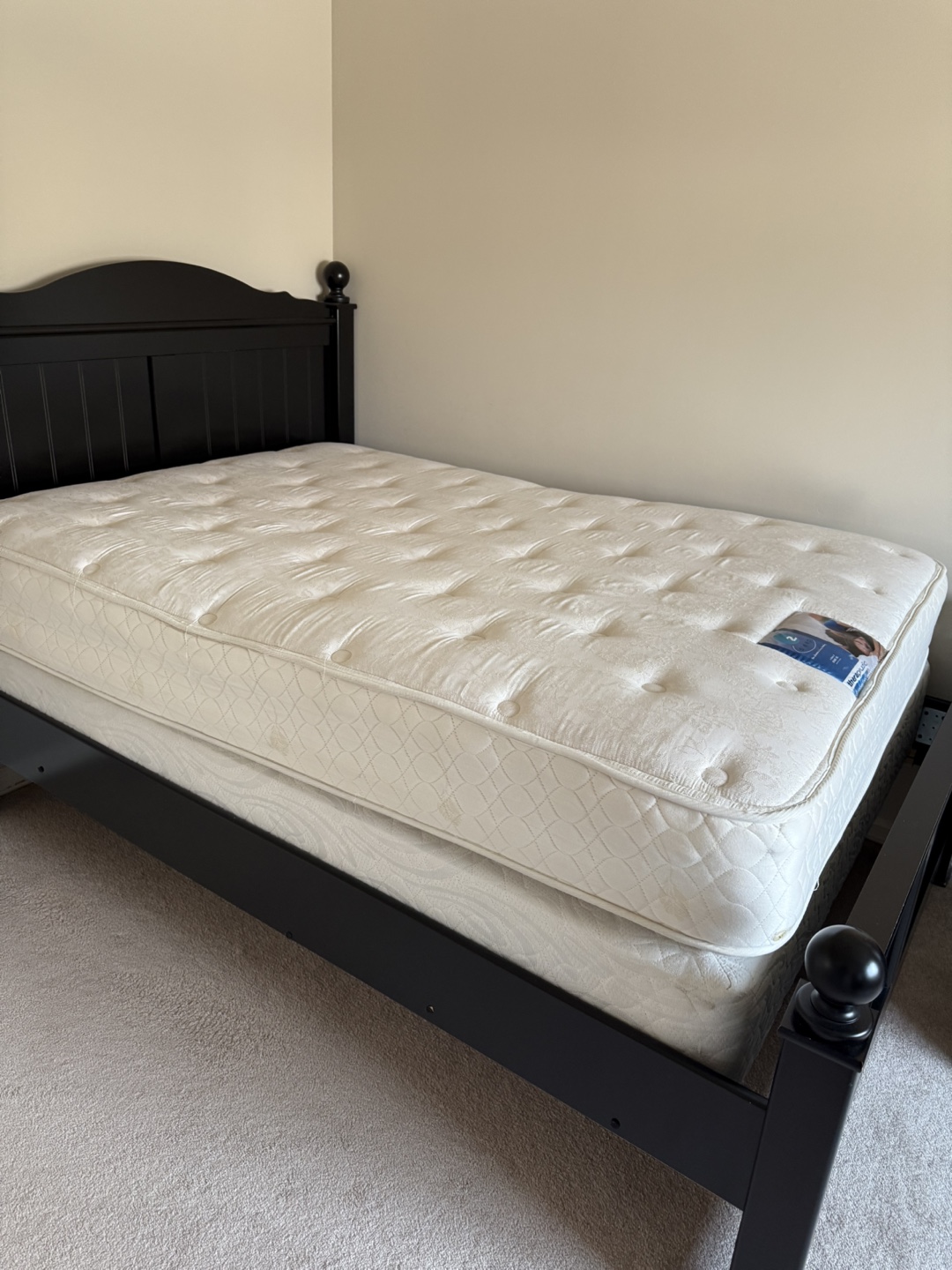 Queen Bedroom set - photo 4