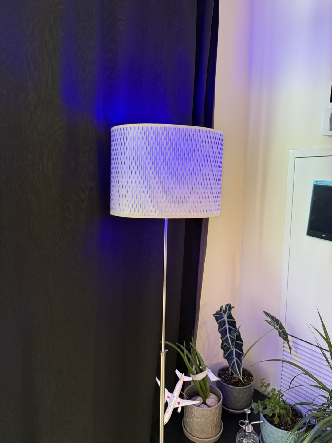 Floor Lamp and Govee Smart Wifi RGB light bulb - photo 3