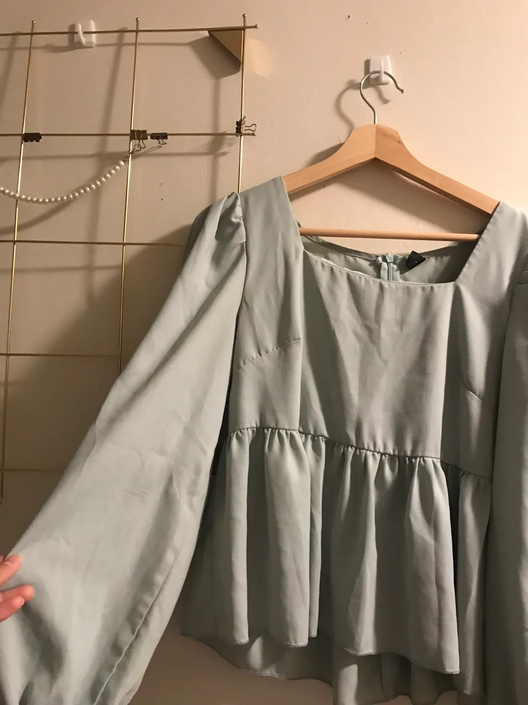 Shein Sage Green Peplum Top - Size L image indicator(4)