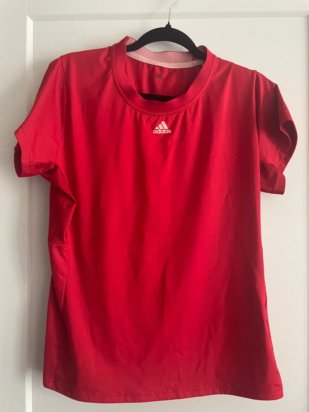 Adidas AEROREADY Red T-Shirt - Size XL thumbnail