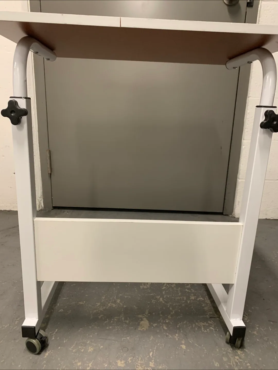 Adjustable Height White Rolling Table image indicator(6)