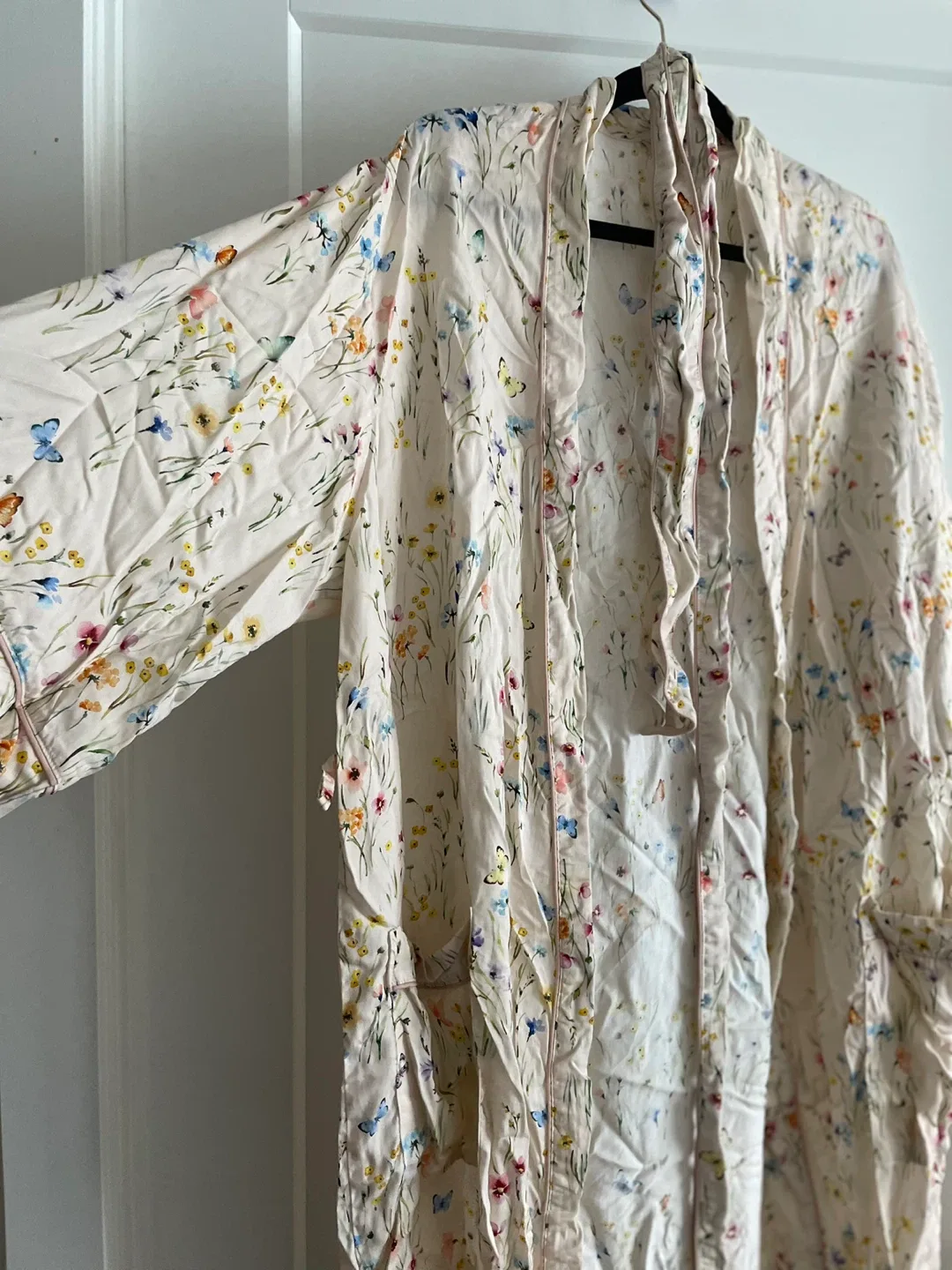 Love & Lore Tailored Robe - Size M/M image indicator(2)