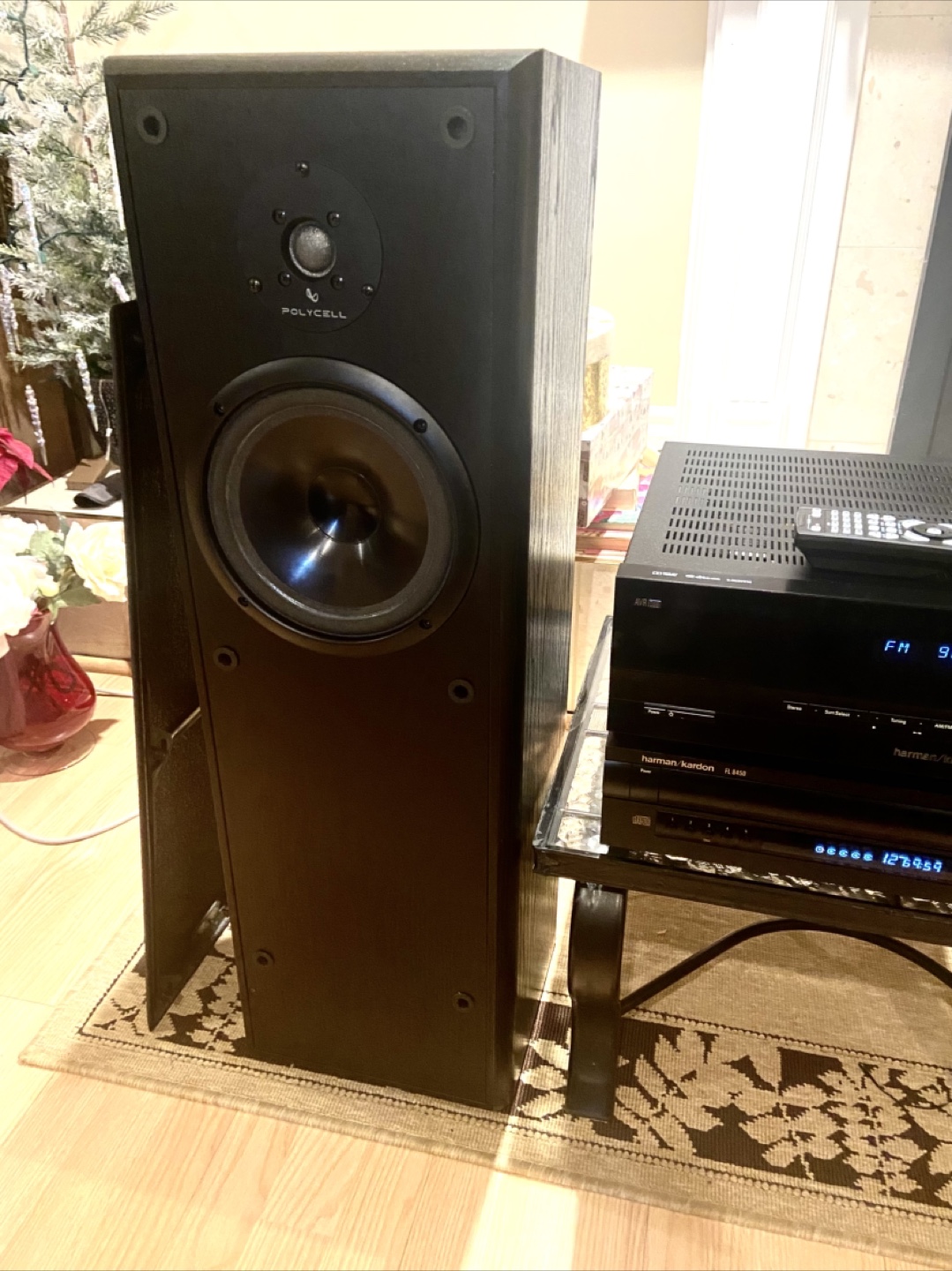 Harman/Kardon AVR 700 Receiver with Polycelle Speakers - photo 5