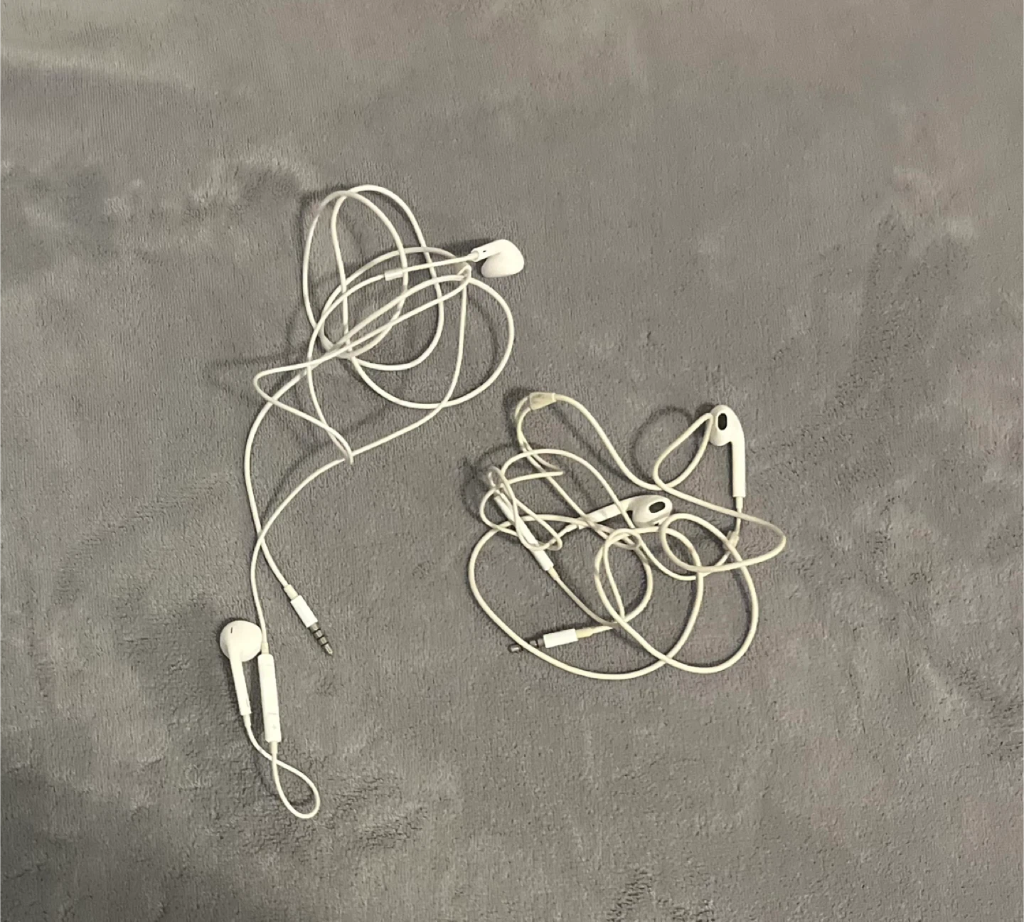 Apple  Wired Earphones