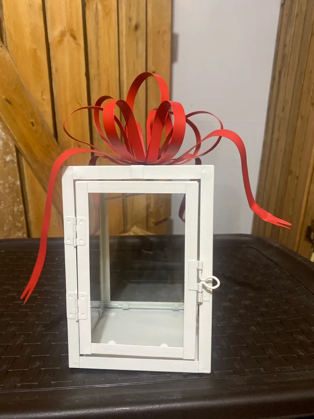 White Metal Lantern with Red Ribbon image indicator(2)