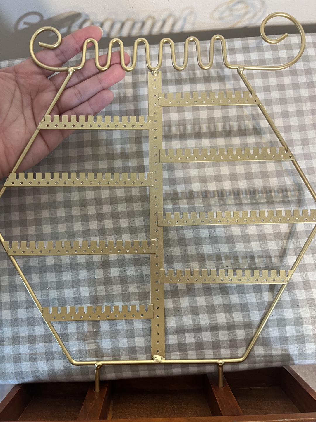 2 x Collapsable Earring Display Stand - Gold Metal & Wooden Base - photo 5