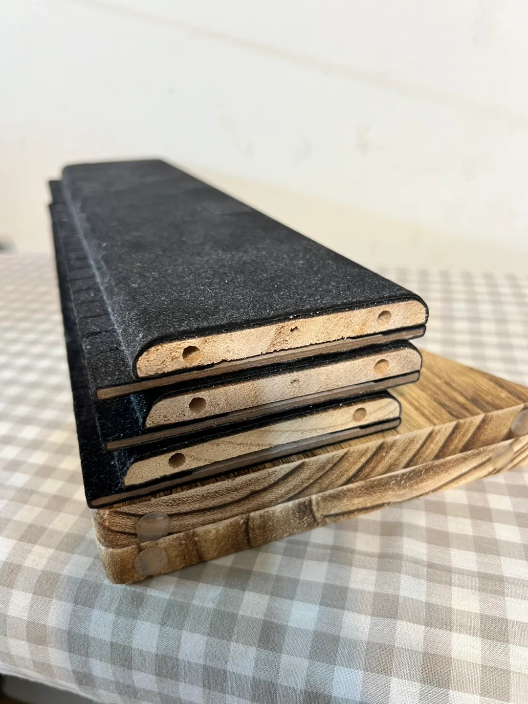 Wooden 3-Tier Necklace Display Stand image indicator(9)