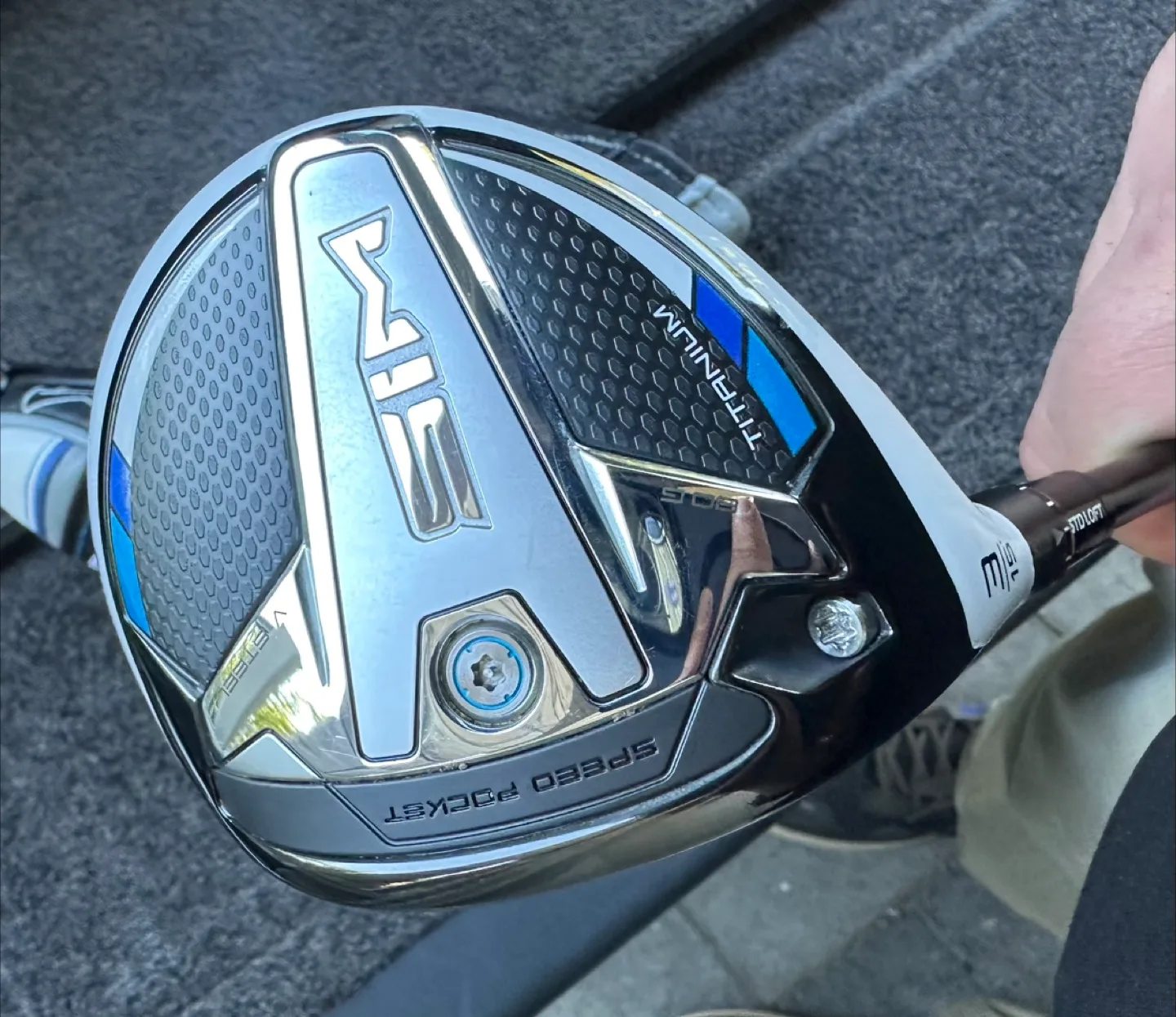 Brand new TaylorMade SIM Titanium 3 Wood thumbnail
