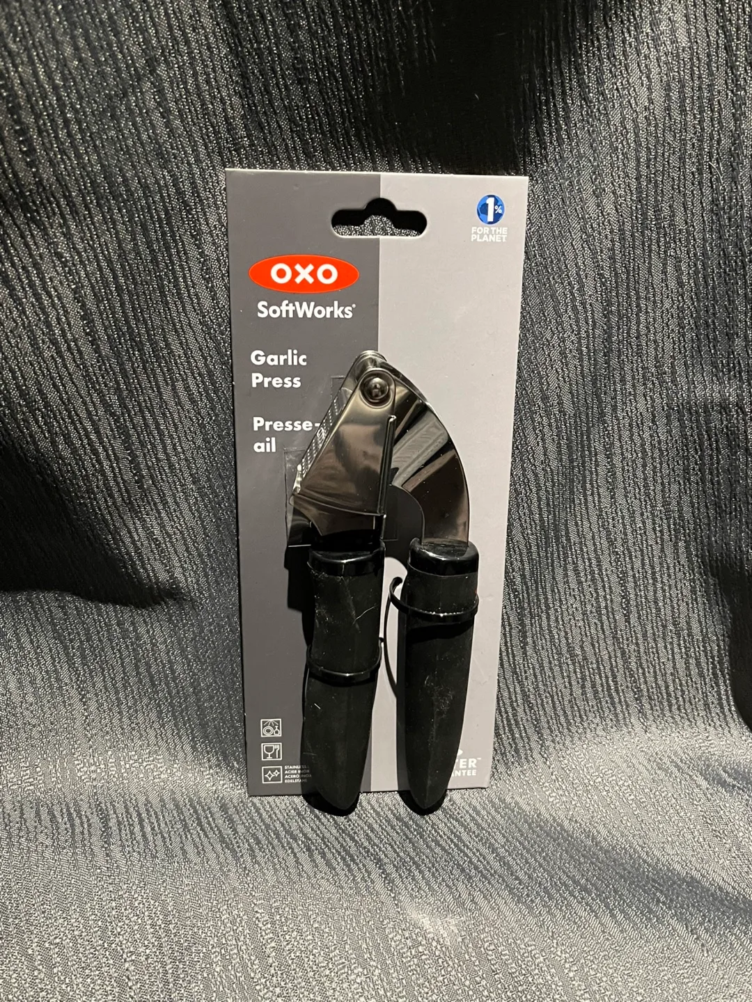 OXO SoftWorks Garlic Press - New in Box! thumbnail