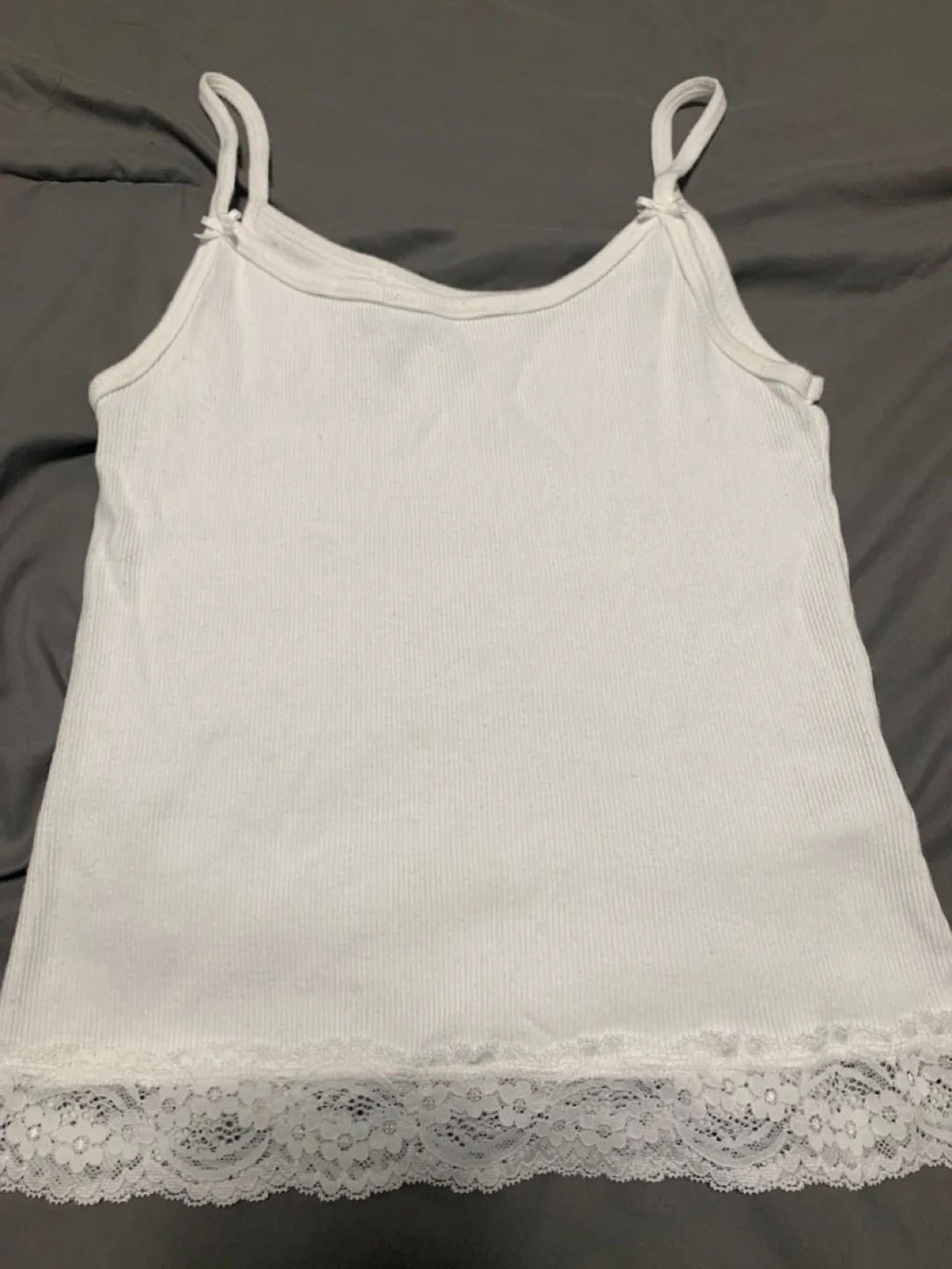 Brandy Melville White Tank Top image indicator(3)