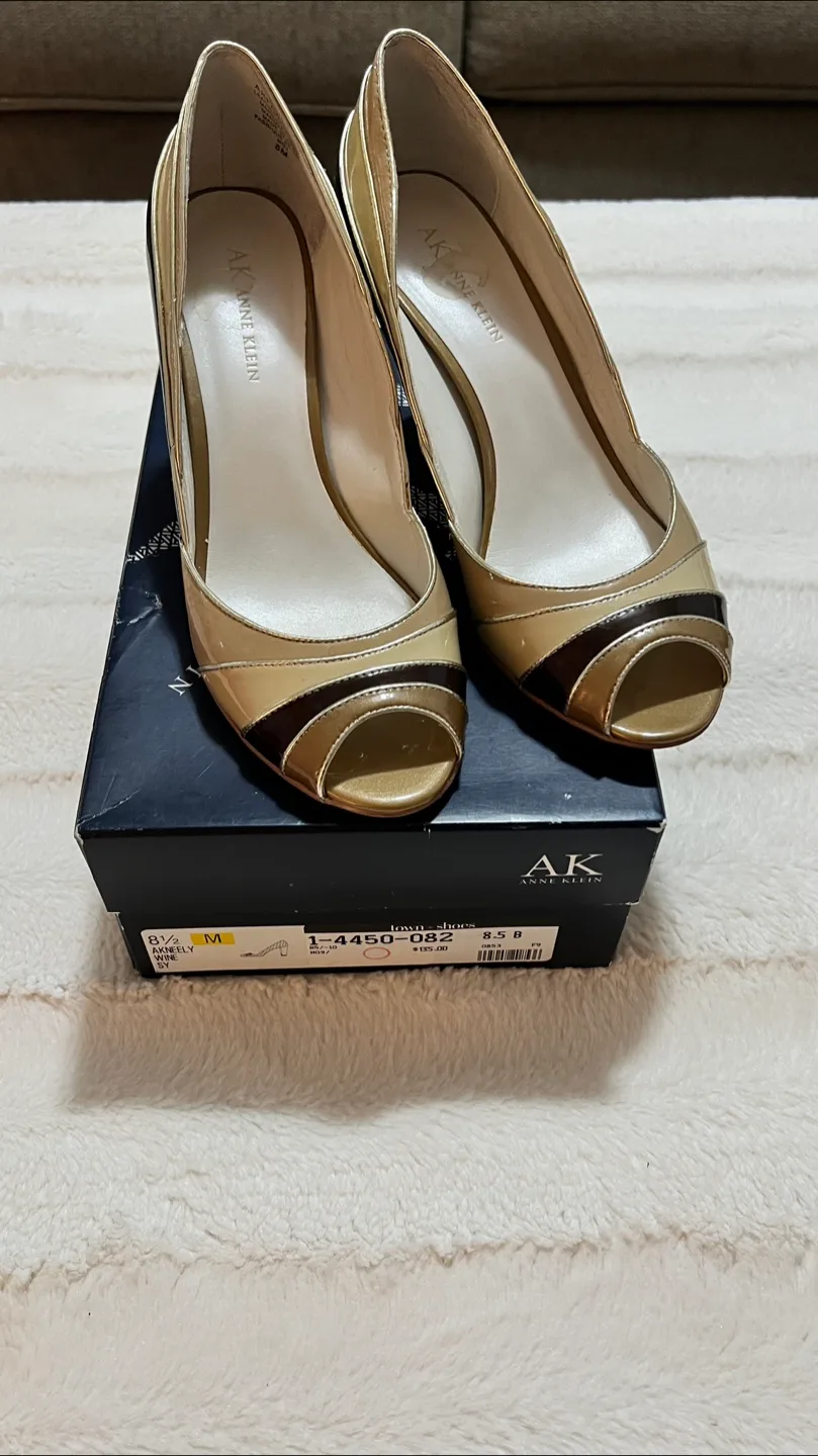 Anne Klein size 8 image indicator(4)
