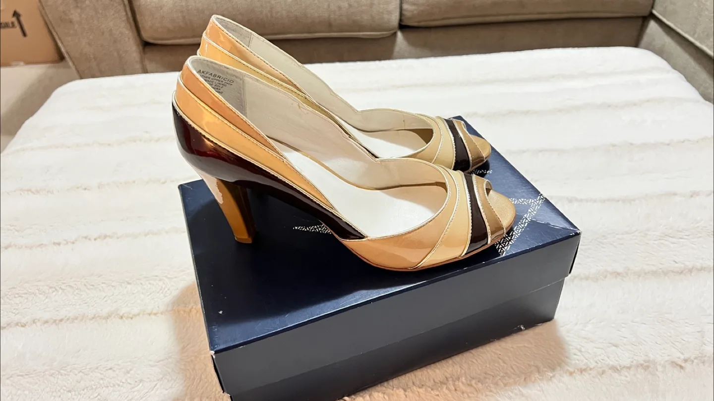 Anne Klein size 8 thumbnail
