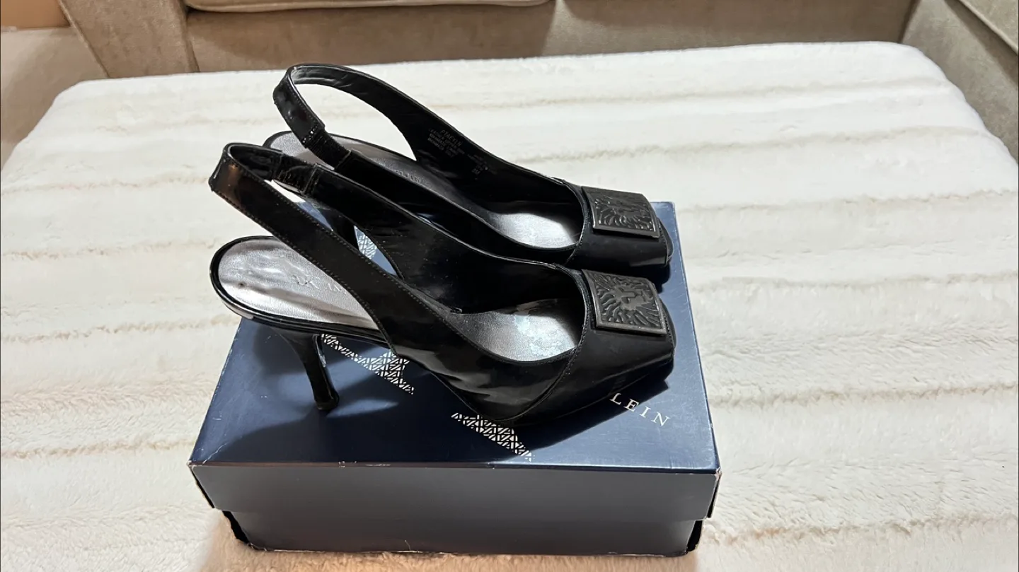 Anne Klein size 8 thumbnail