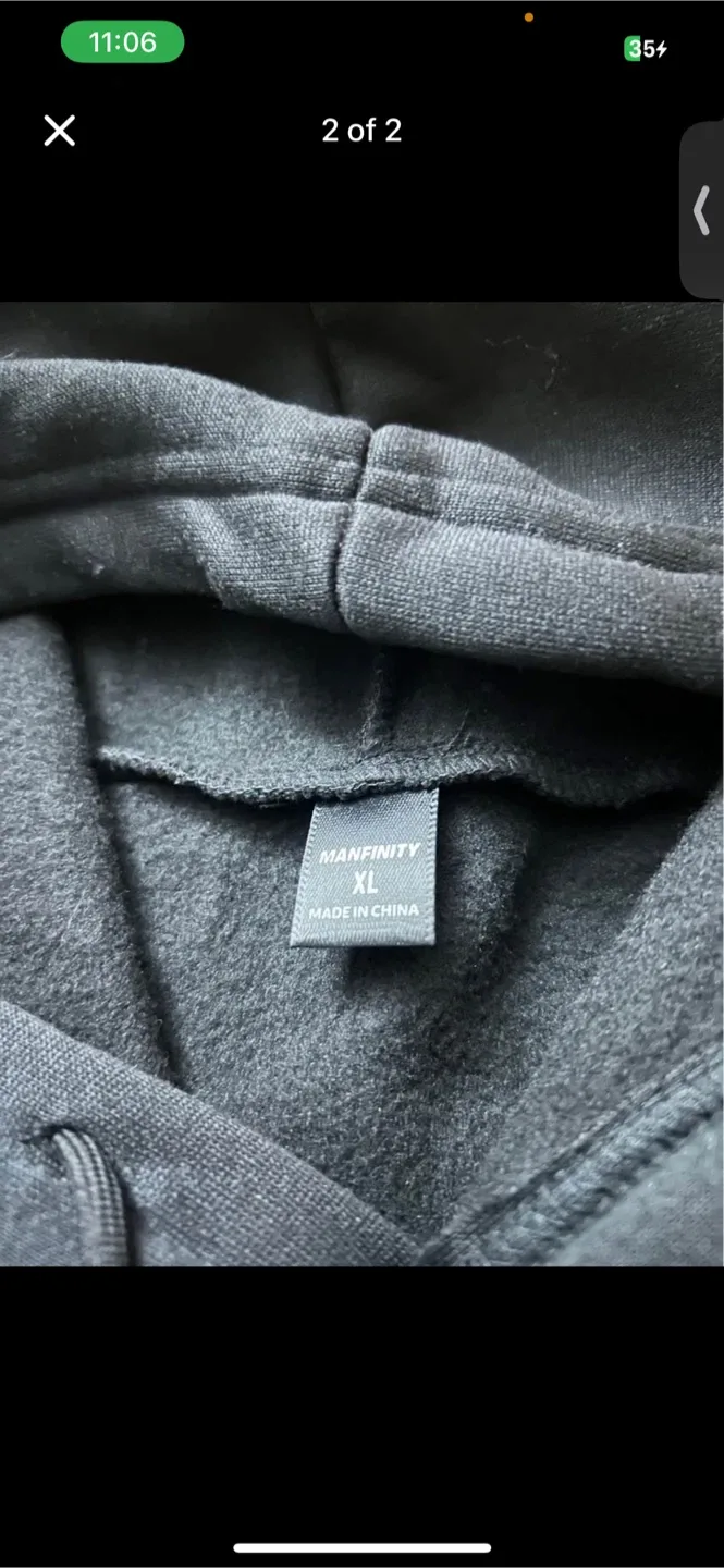 Manfinity Black Graphic Hoodie - XL image indicator(2)