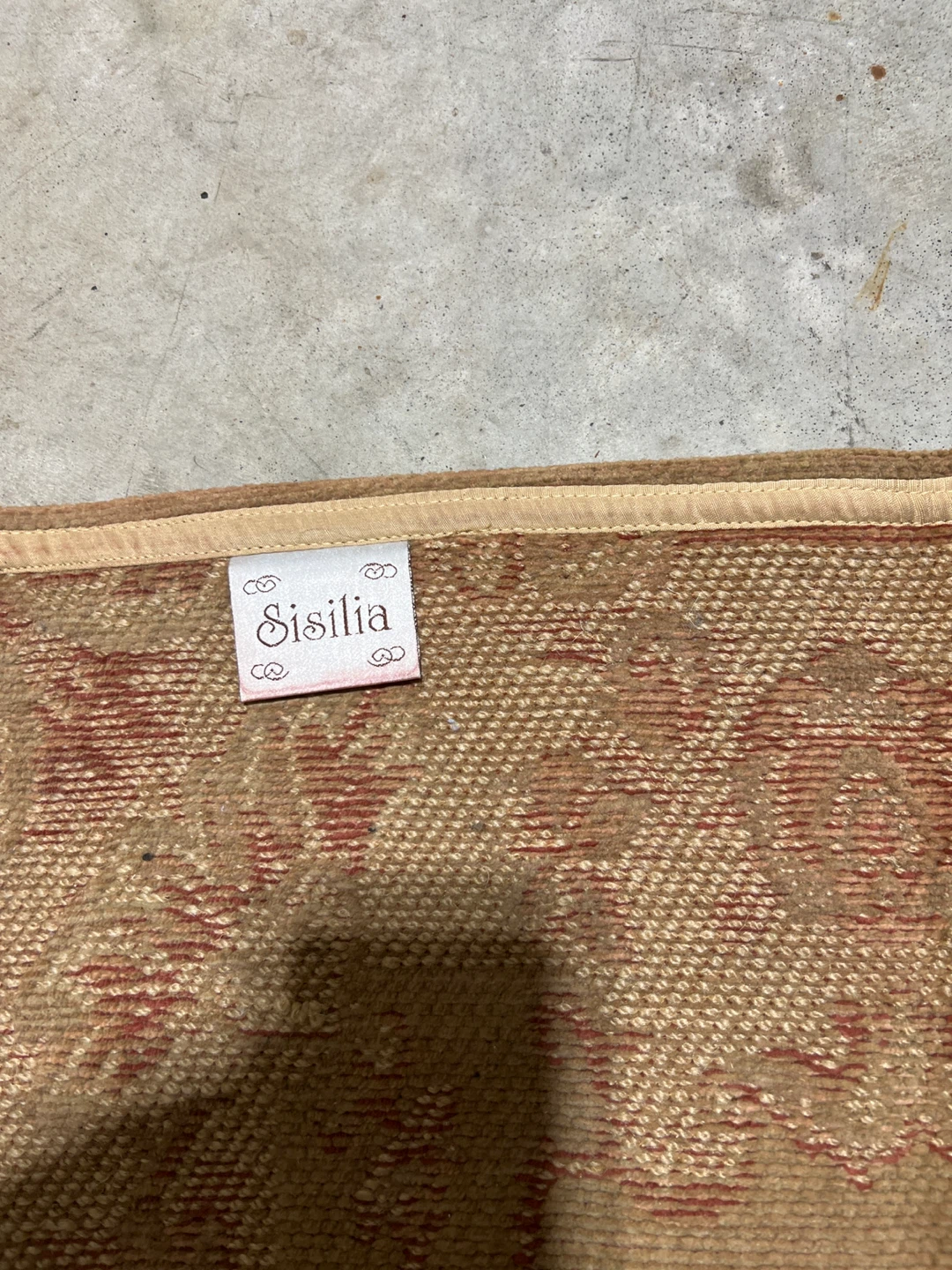 Sisilia Brown Area Rug - photo 2