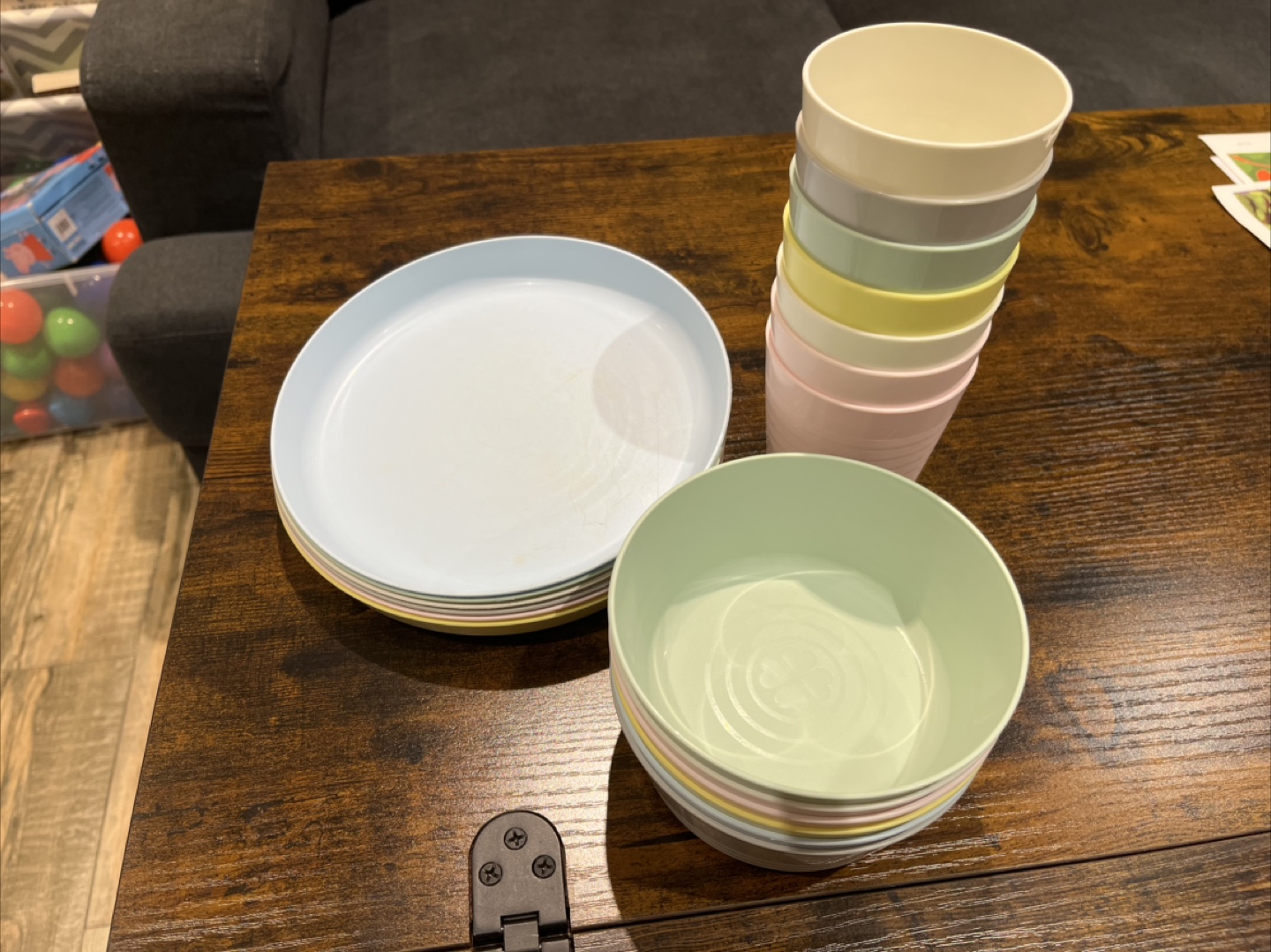IKEA Kalas Pastel Dishes Set 🥕