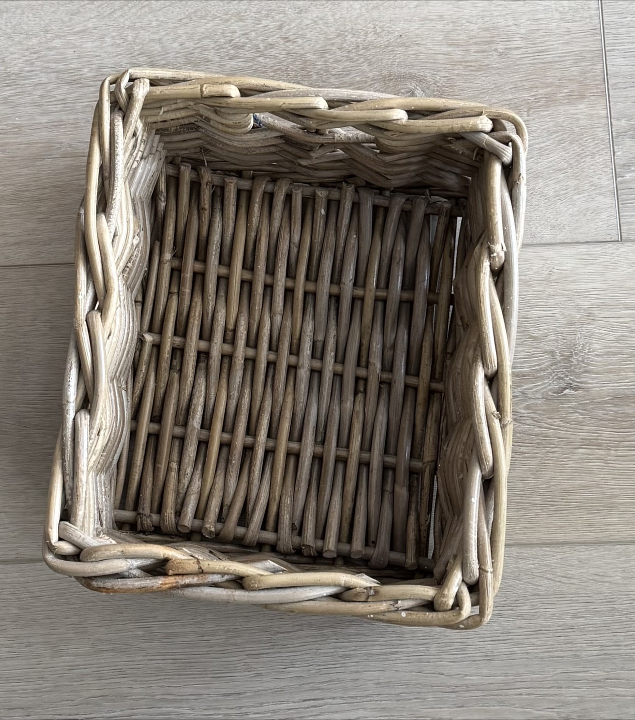 Wicker Storage Basket organizer