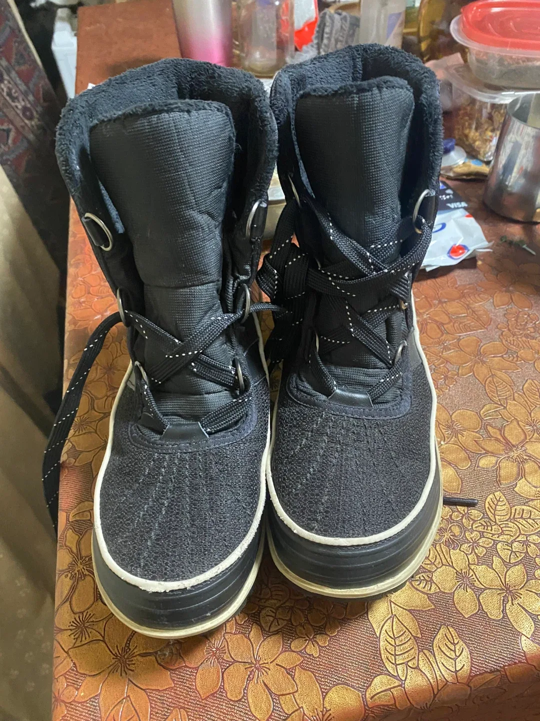 Sorel Black Winter Boots image indicator(2)