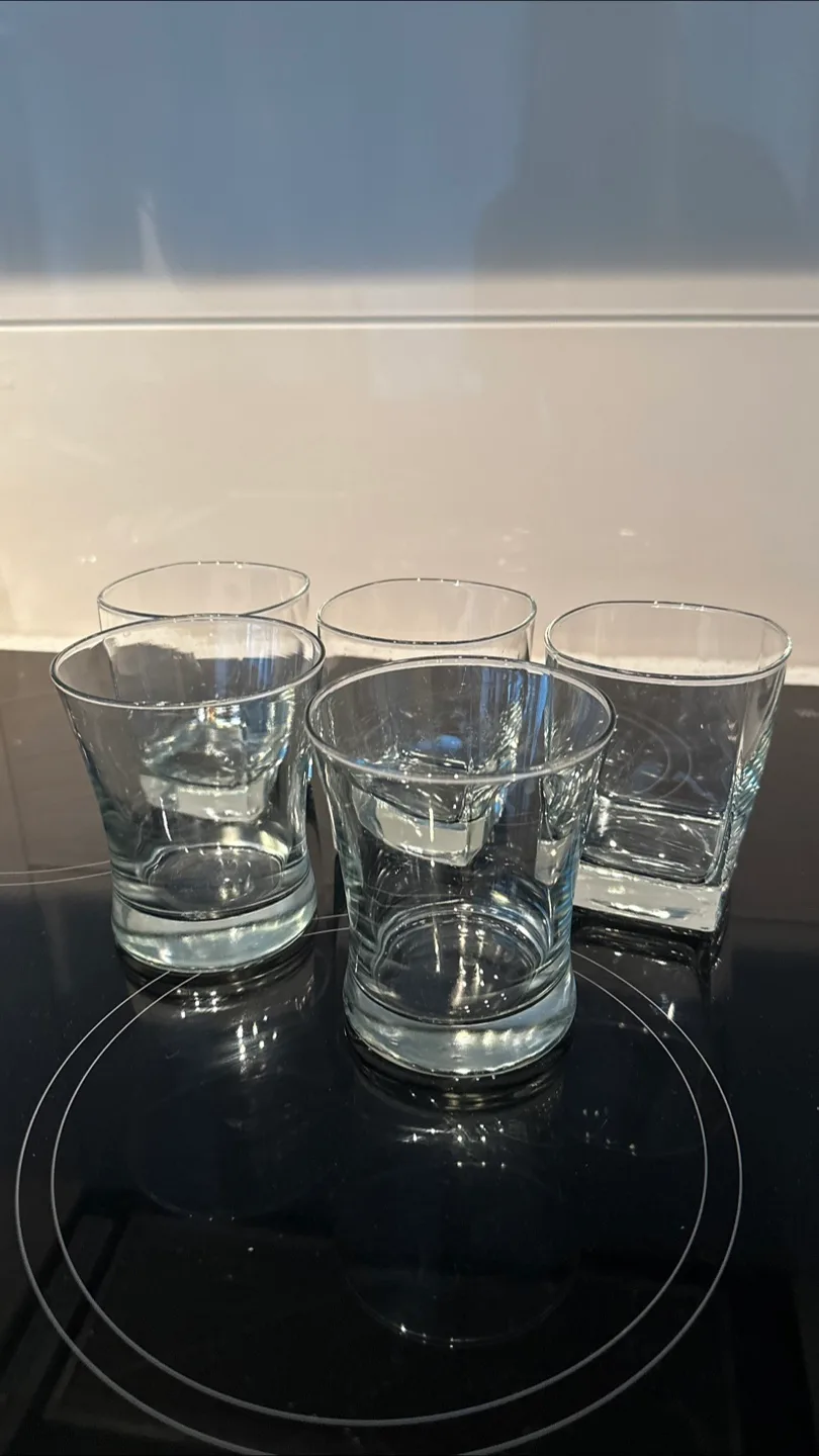 Set of 5 Mixed Drinking Glasses thumbnail