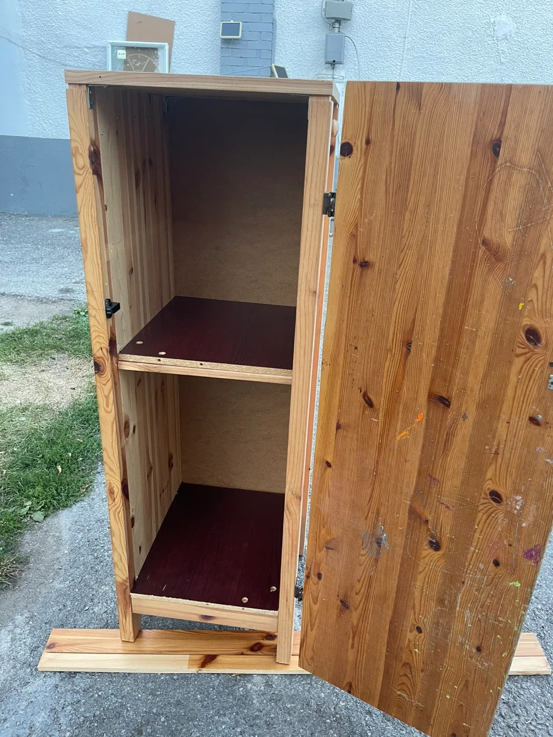 Wooden Cabinet with Shelves image indicator(5)