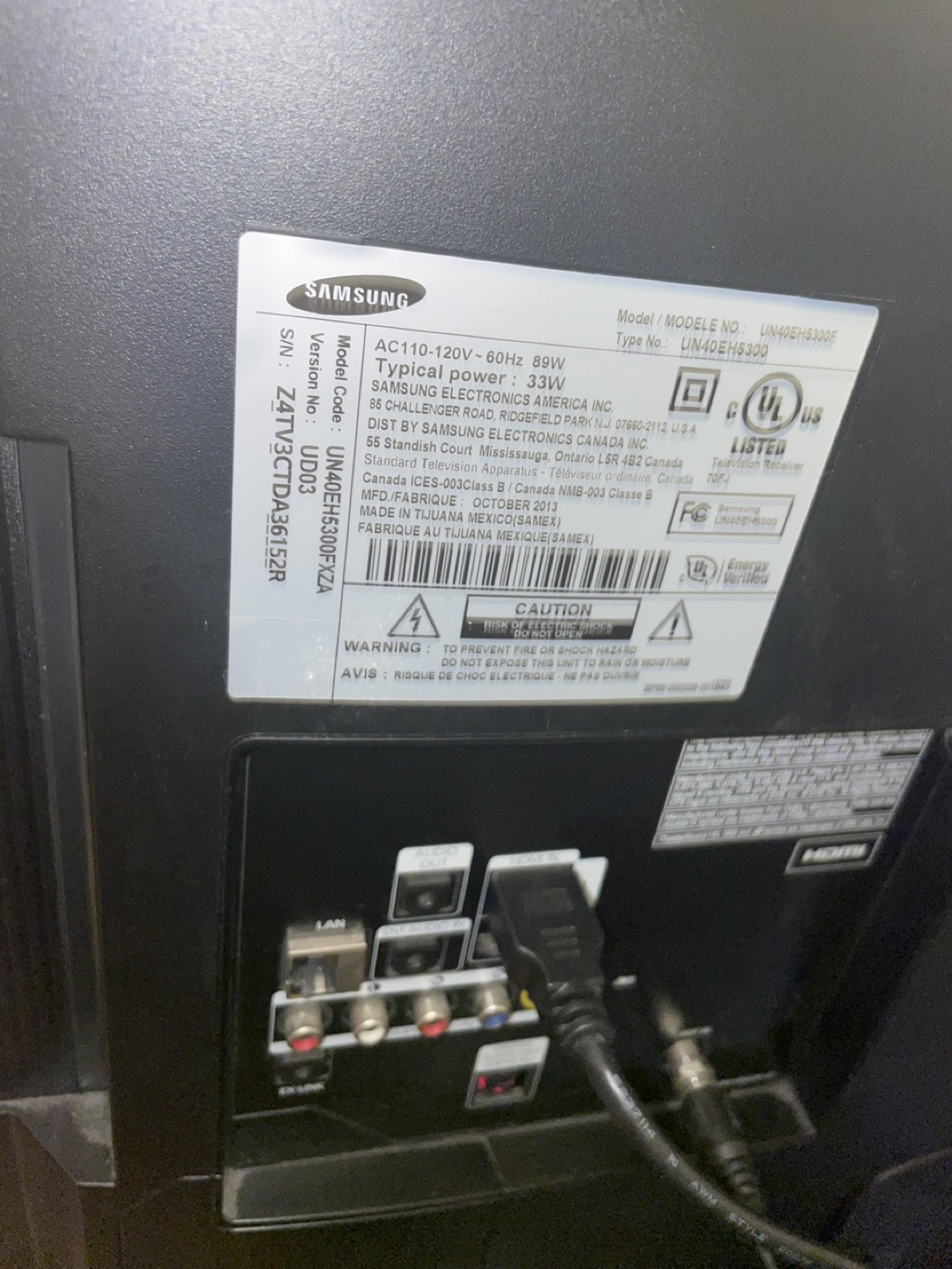 Roku TV 65”QLED+Govvy backlights - photo 4