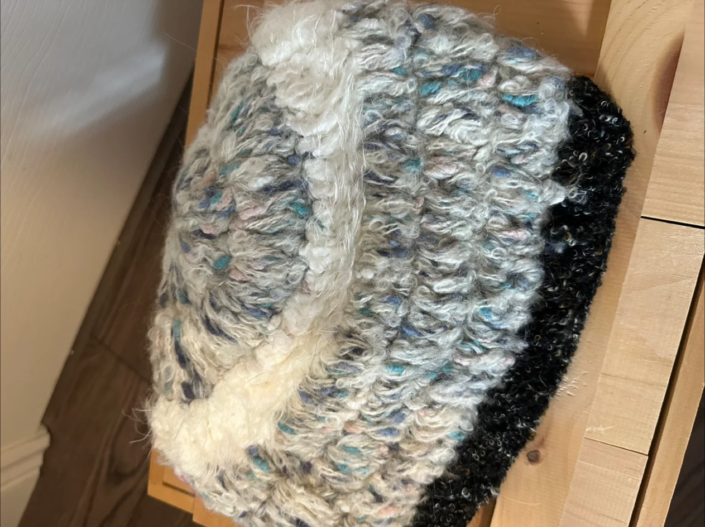 Handmade Knitted Hat image indicator(3)