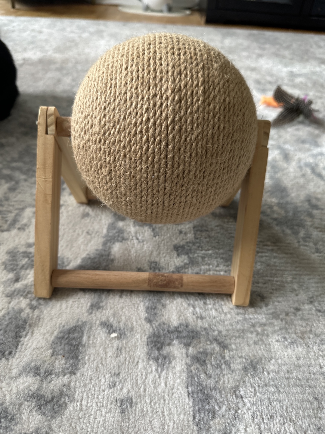 Cat Scratching Ball Toy 🥕