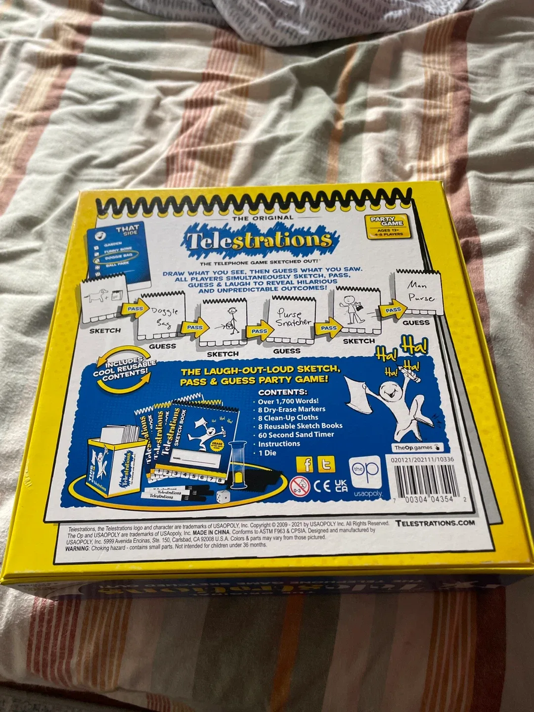 Telestrations - The Telephone Game Sketched Out! image indicator(2)