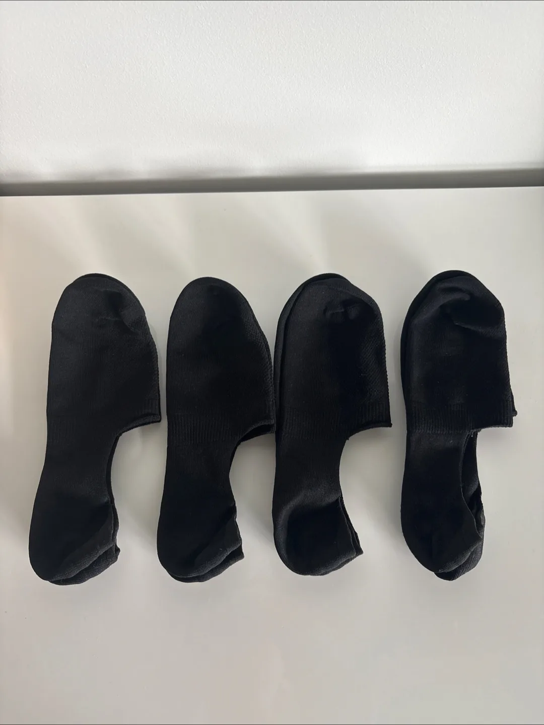 *NEW* Black No Show Socks (4 pairs) unisex thumbnail