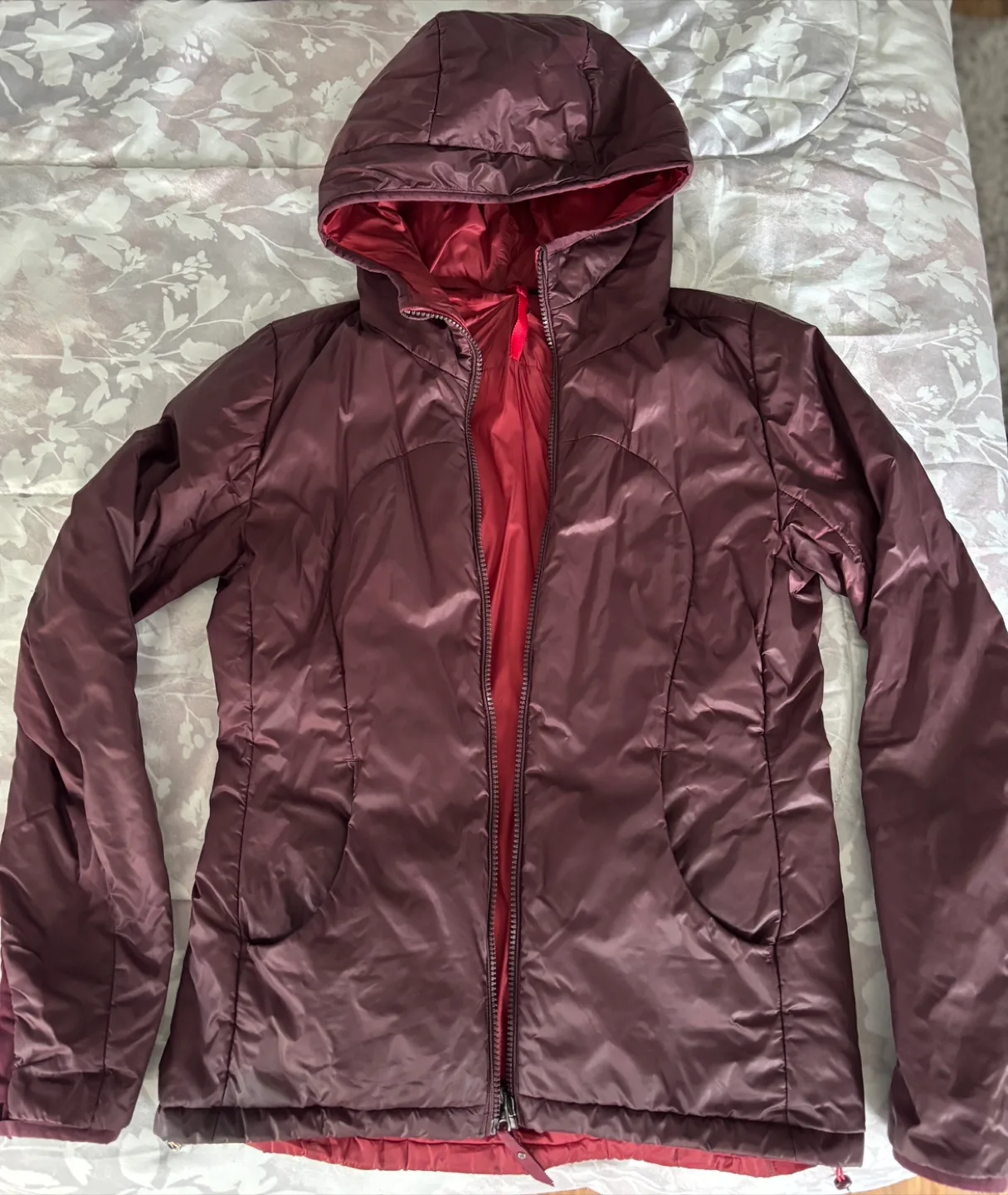 Lululemon Reversible Jacket, Maroon - size 6 thumbnail